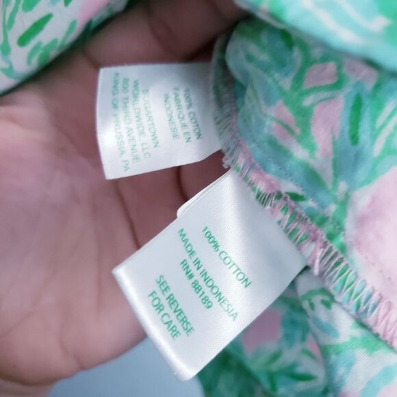 Lilly Pulitzer Button Down Pajama Top in Mandevilla Baby Pink Sand - Picture 6 of 7